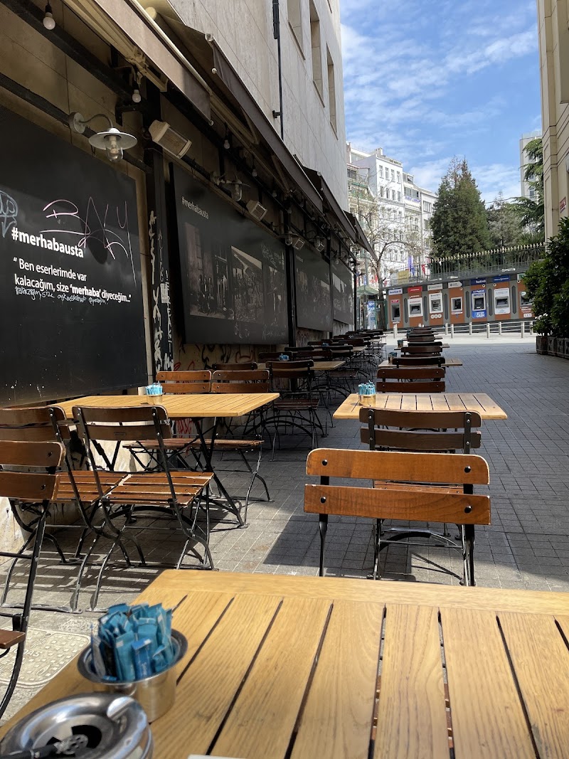 Cafe Ara